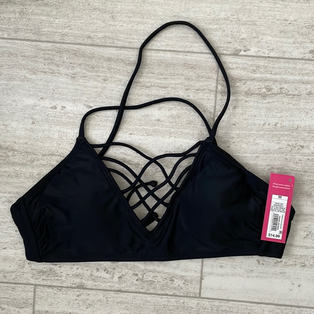 NWT- Xhilaration Cross front cross strap Bikini top.